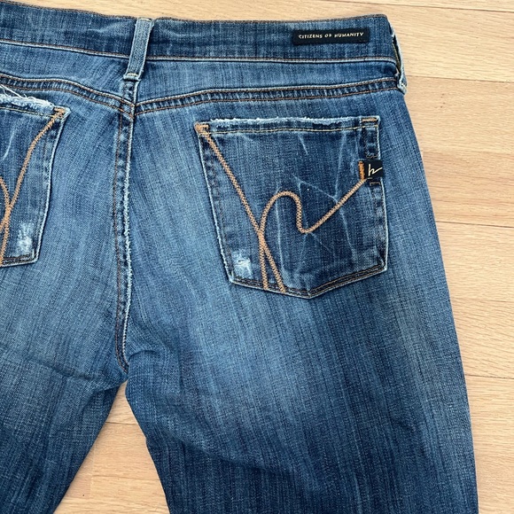 Citizens of Humanity Straight Leg Size 29.  Inseam 29”. Cut 7799 Style 1151-132 - Picture 6 of 7